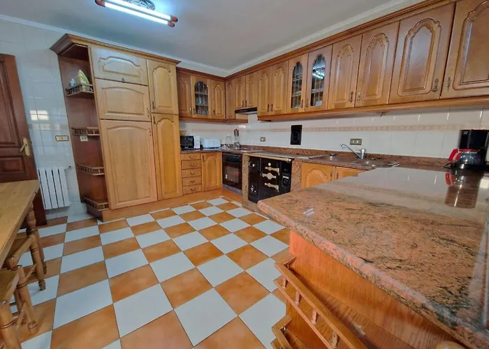 펜션 Monteros Espinosa de los Monteros